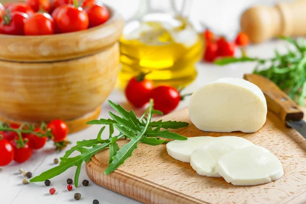 Italiensk mat matlagning — Stockfoto