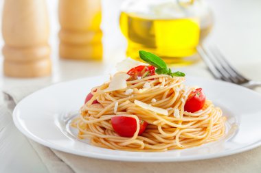 İtalyan makarna, spagetti