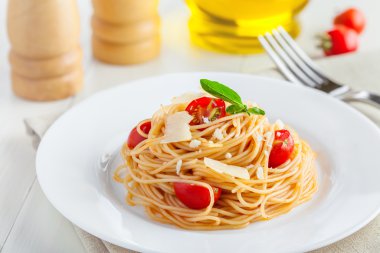 İtalyan makarna, spagetti