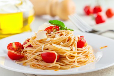 İtalyan makarna, spagetti