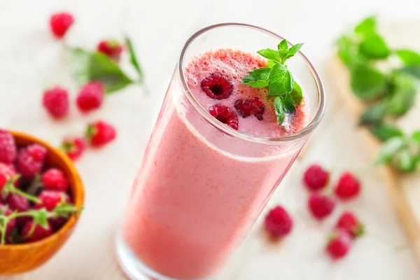 Healthy fruit drink — Stock Photo, Image