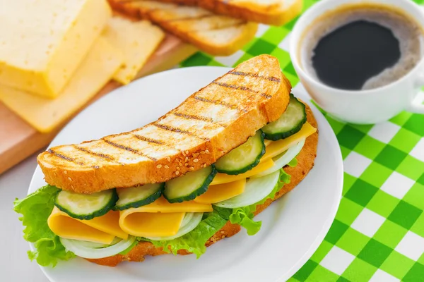 Vegetarian sandwich on a plate — Stock Photo, Image