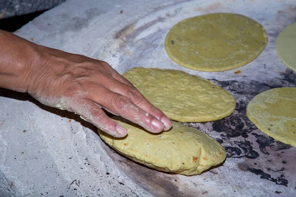 Tortilla Hecha Mano Comal Arcilla — Foto de Stock
