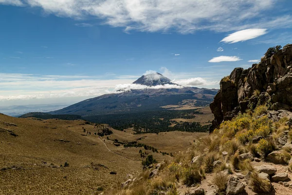 Vulcão Popocatepetl Visto Vulcão Iztaccihuatl — Fotografia de Stock