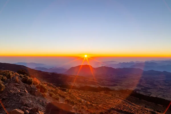 Красивый Снимок Вулкана Пико Орисаба Мексике Самая Высокая Гора Закате — стоковое фото