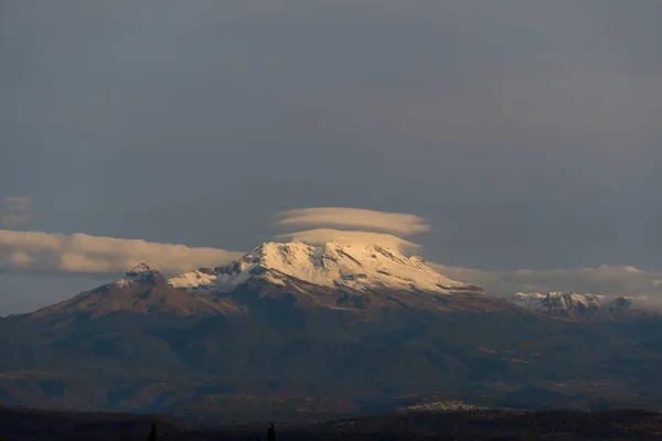 Vista Fascinante Montaña Volcánica Iztaccihuatl México —  Fotos de Stock