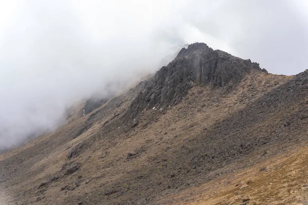 Vista Fascinante Del Volcán Iztaccihuatl Las Nubes — Foto de Stock