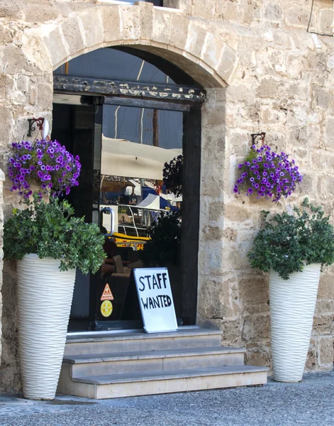 Glasdeur Cafe ober personeel — Stockfoto