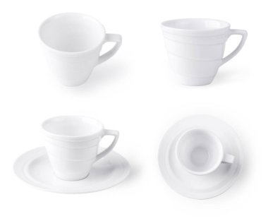 Beyaz arka planda izole edilmiş boş beyaz kahve fincanı