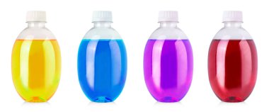 Renkli yuvarlak meyve suyu seti beyaz arka planda izole edilmiş ve kırpma yolu var. Sağlıklı yaşam tarzı