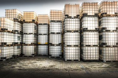 containers for chemical products