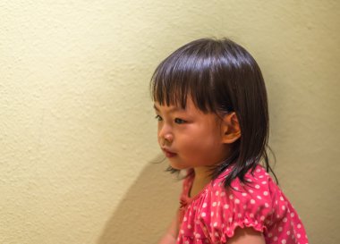 Asyalı küçük anda