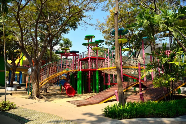 En el Museo de los Niños, Bangkok, Tailandia —  Fotos de Stock