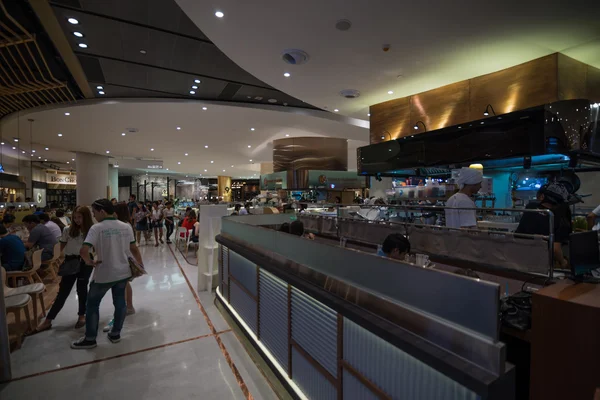 Emquartier food hall — Stock Photo, Image