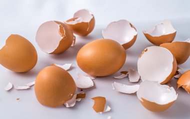 Kırılmamış yumurta