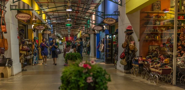 Stanice metra Mall, Bangkok, Thajsko — Stock fotografie