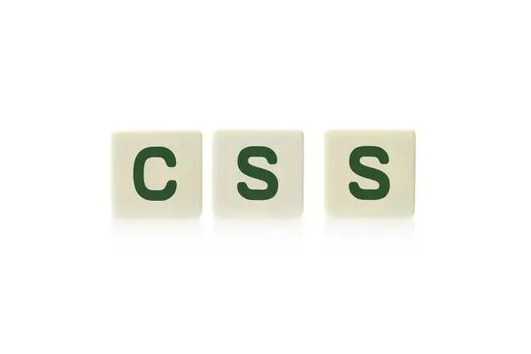 "보드 게임 사각형 플라스틱 타일 조각에 Css", 흰색 배경에 고립." Css"보드 게임 사각형 플라스틱 타일 조각에, 흰색 배경에 고립. — 스톡 사진