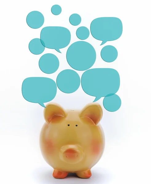 Piggy banco com modelos de bolhas conversa em branco isolado — Fotografia de Stock