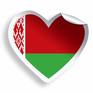 Beyaz izole Beyaz Rusya bayrağı ile kalp etiket