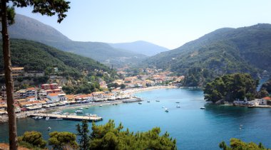 Parga Yunanistan'ın güzel kıyı kenti