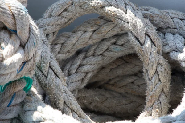 Eski bir ip arka plan dağınık rulo