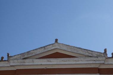 Akrokeramo, seramik dekoratif antefix çatı.