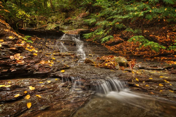 Waterfall In Autumn — Stock Photo, Image