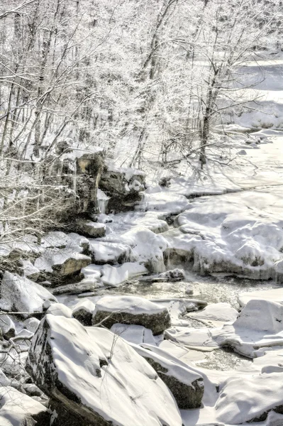 冬にベリア滝 — ストック写真
