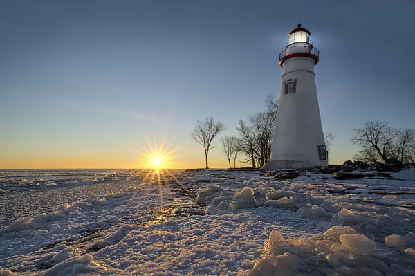 Fyrtårn på Marblehead Sunrise – stockfoto