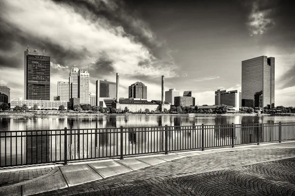 Toledo Ohio City Skyline Black and White — Stock Photo, Image