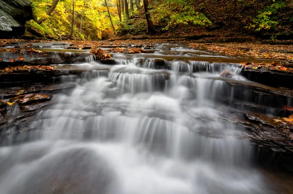 Autumn Ohio Waterfall — Stock Photo, Image