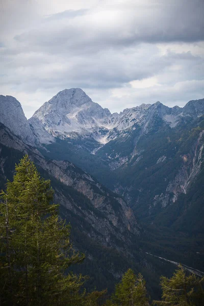 Wandelen Late Zomer Herfst Dicht Bij Bergpas Kranjska Gora Slovenië — Stockfoto