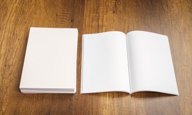 boş ve beyaz kitapçıklar