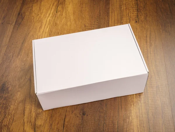 Boş beyaz kutu