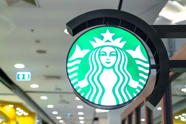 Raalte, Thailand - 28 februari 2016: Starbucks koffie. Starbu — Stockfoto