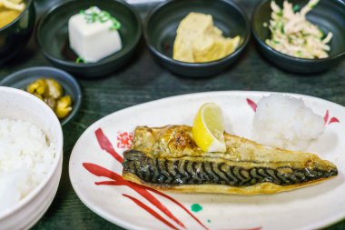 Saba teriyaki ızgara