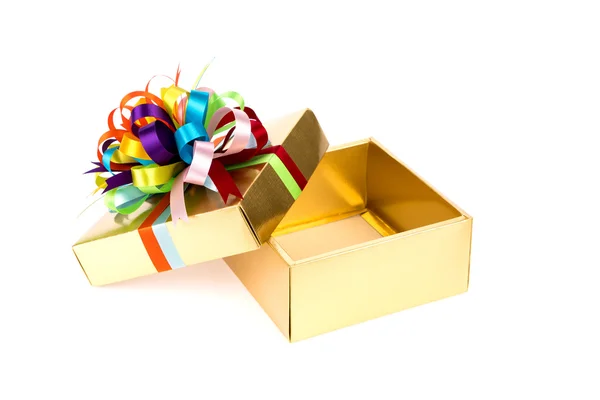 Gold Geschenk-Box, High-Definition-Bilder — Stockfoto