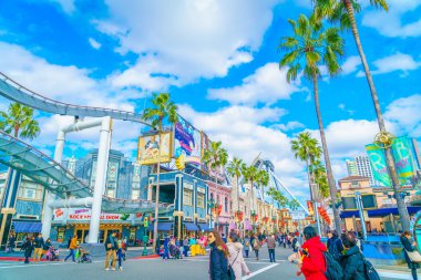 Universal Studios Japonya'daki kişilerde