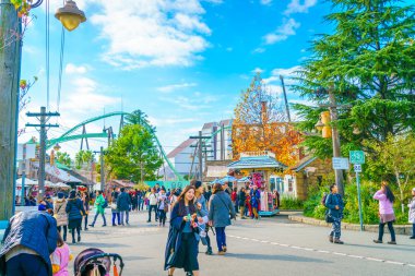 Universal Studios Japonya'daki kişilerde