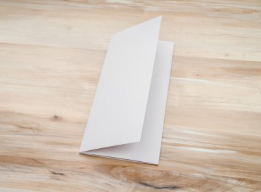 Ahşap textur panelli beyaz şablon kağıda