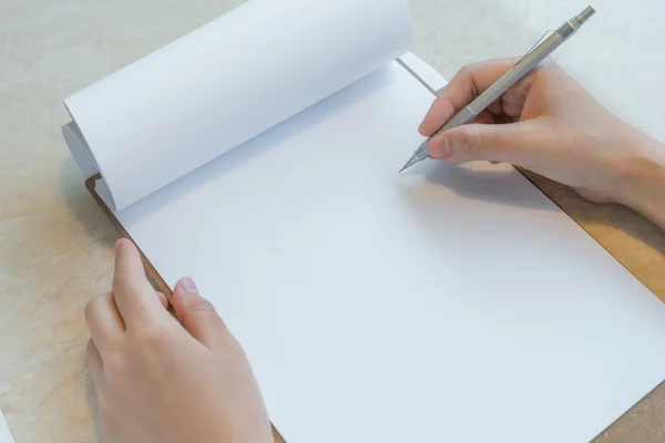 Escrita à mão em forma de aplicação em branco — Fotografia de Stock