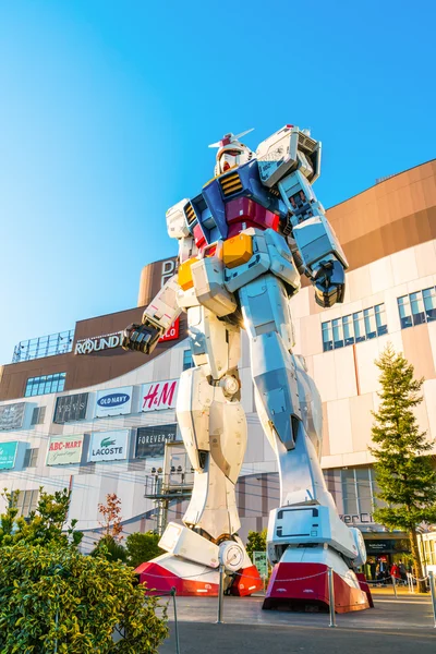 Tam boyut Gundam performansları