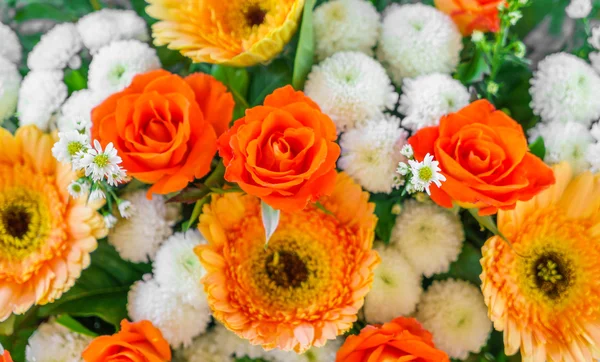 De belles fleurs pour les valentines et la scène de mariage — Photo
