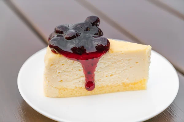 Plakje zoete Cheesecake — Stockfoto