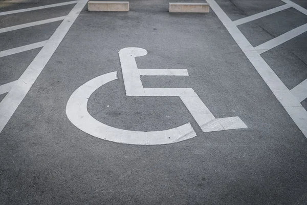 Behindertenparkplätze, hochauflösende Bilder — Stockfoto