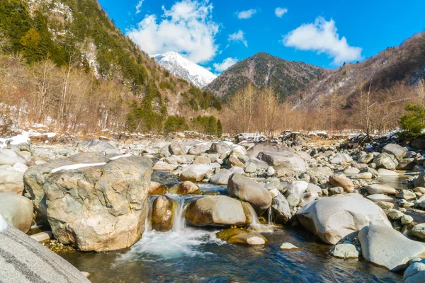 Kültéri onsen, Japán, nagy felbontású képek — Stock Fotó