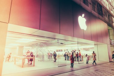 Nagoya, Japonya - 07 Şubat 2016: Apple Dükkanı.