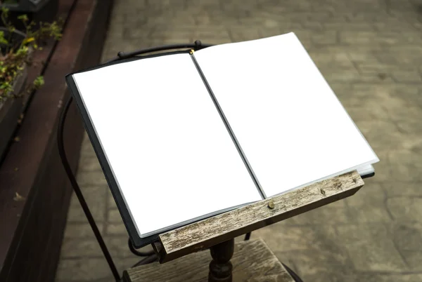 Menu frame in front of Restaurant — Stock Photo, Image