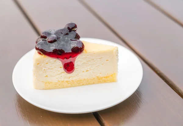 Slice of sweet Cheesecake — Stock Photo, Image