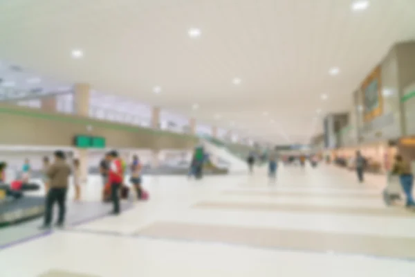 Pasajero borroso abstracto en el aeropuerto —  Fotos de Stock